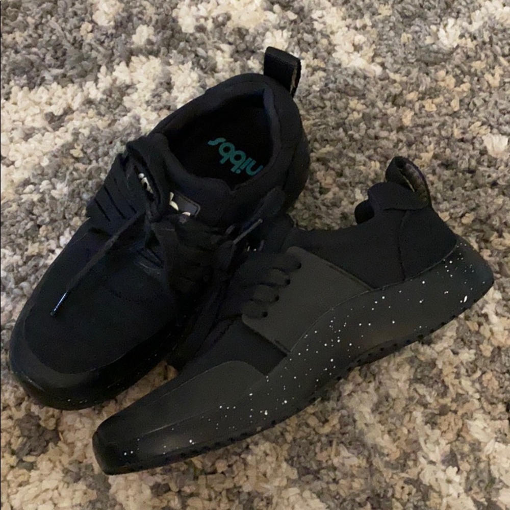 Snibbs Non Slip Shoes